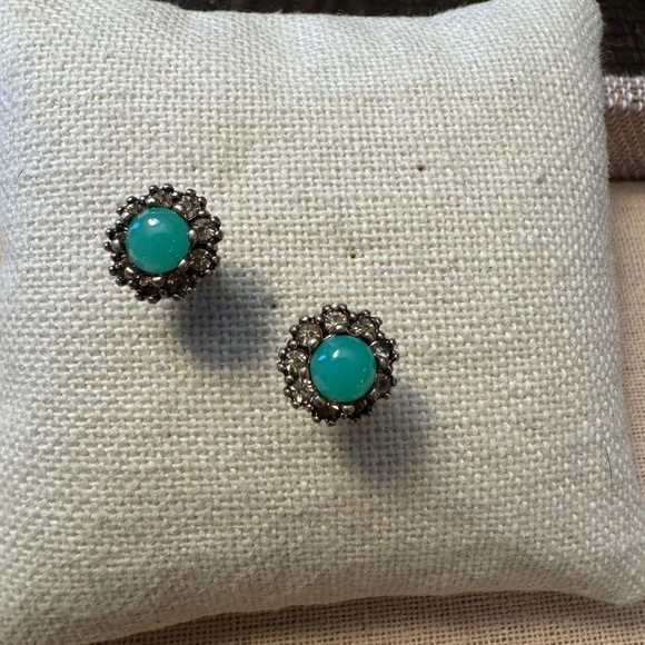 Stud Earrings - Picture 1 of 2